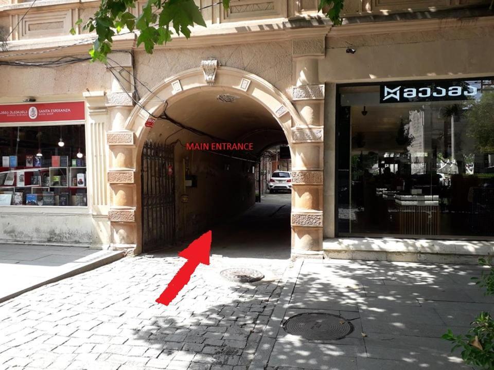 Hostel City Center Kutaisi Exterior photo