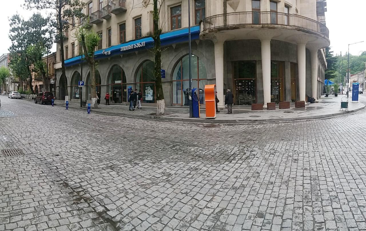 Hostel City Center Kutaisi Exterior photo