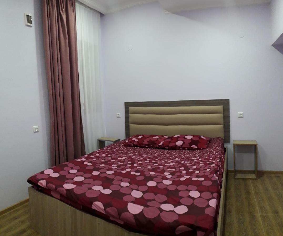 Hostel City Center Kutaisi Exterior photo